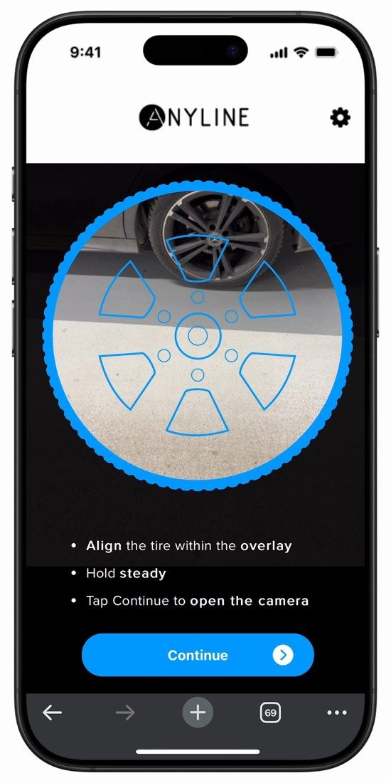 Anyline / TireBuddy, stage 3: Pre-camera instruction screen: circular blue overlay with wheel-spoke outline and 3 bullet